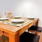 Апартаменты Spacious Luxury Old Town Flat Таллин