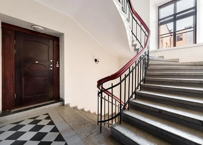 Spacious Luxury Old Town Flat Lejlighed *