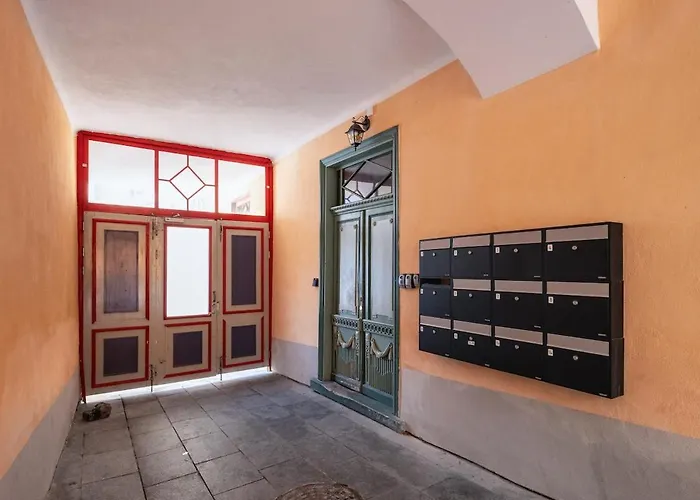 Spacious Luxury Old Town Flat Διαμέρισμα