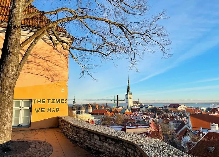 Spacious Luxury Old Town Flat * Ταλίν