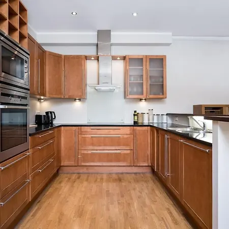 Spacious Luxury Old Town Flat * Tallinn